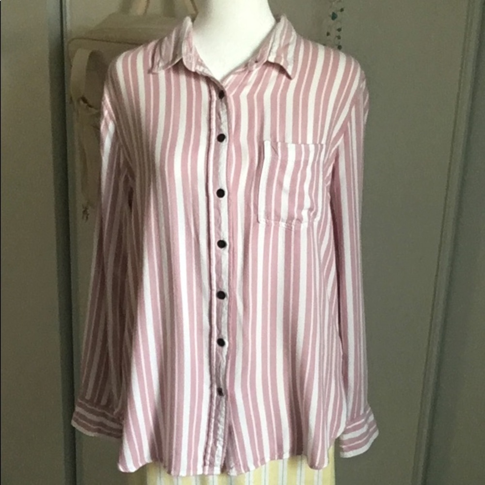 Jachs Girlfriend Women’s Button Down Striped Shirt - Picture 2 of 6